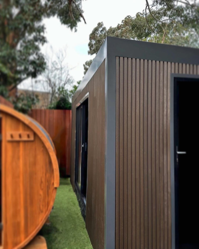 Outdoor sauna enclosure siding