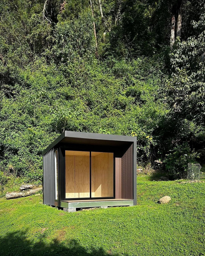 Portable studio facade cladding